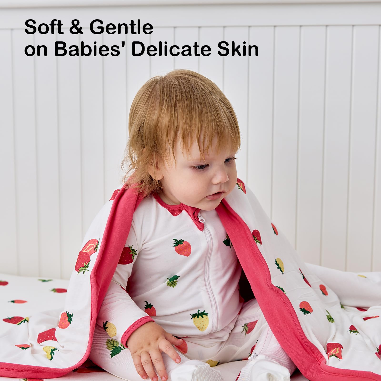 BubblePanda tummy-time-mat emphasizes soft, breathable fabric during play.