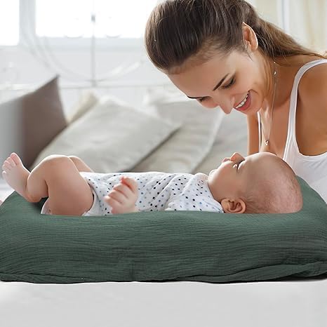 Bubbyhuts lounger with cotton gauze cover for breathable comfort