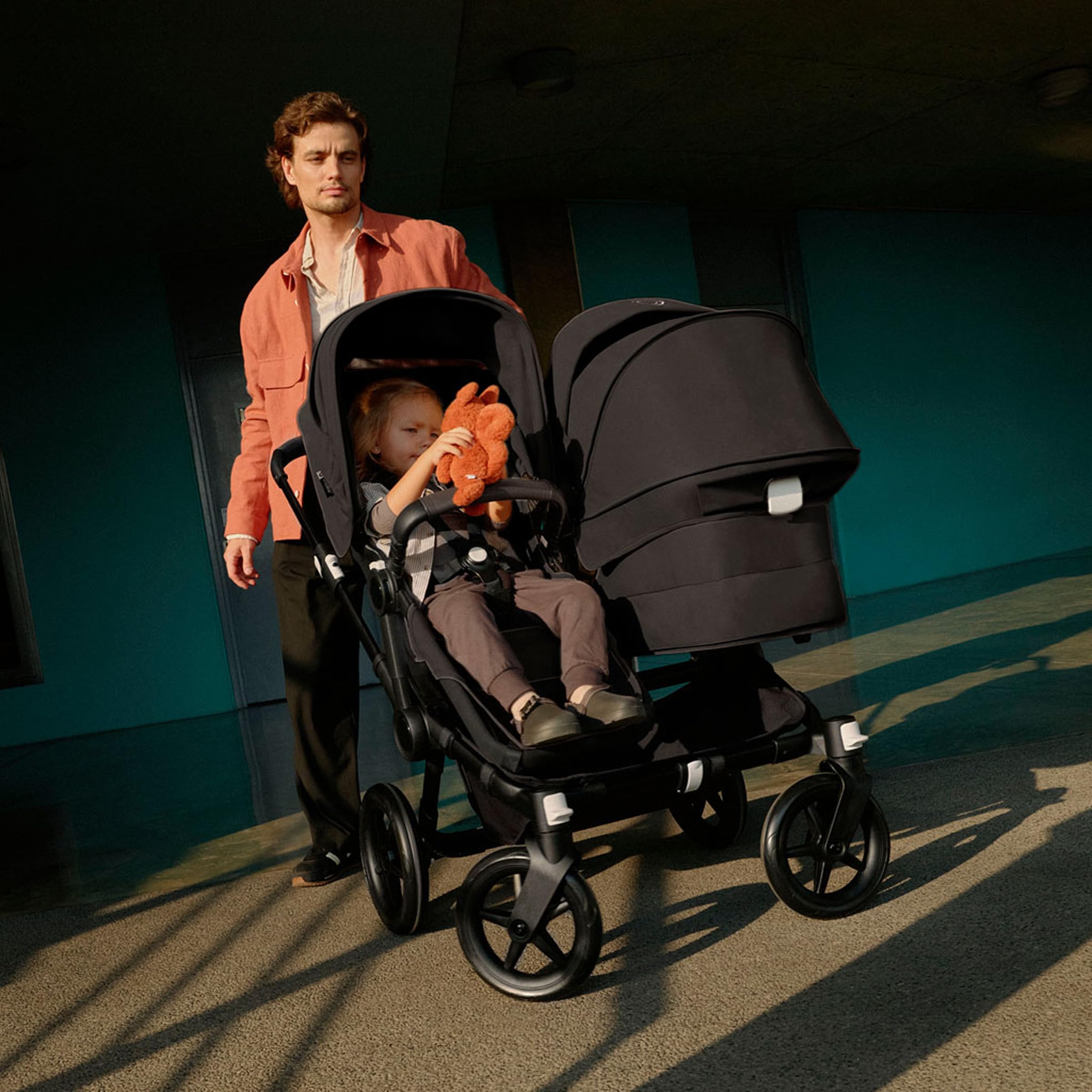 Bugaboo Donkey 5 Mono foldable configuration for quick street-ready setup.