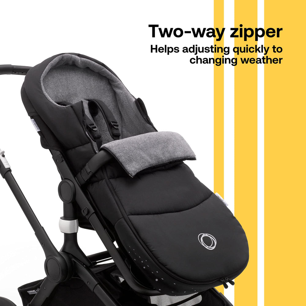 Bugaboo Footmuff water-repellent outside keeps drizzly days at bay.