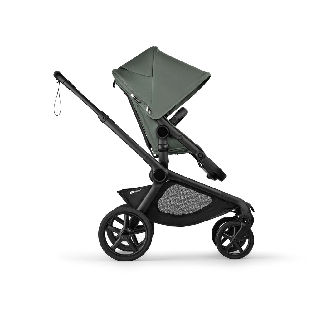 Bugaboo Kangaroo all-terrain design supports 1, 2, or 3 kids.