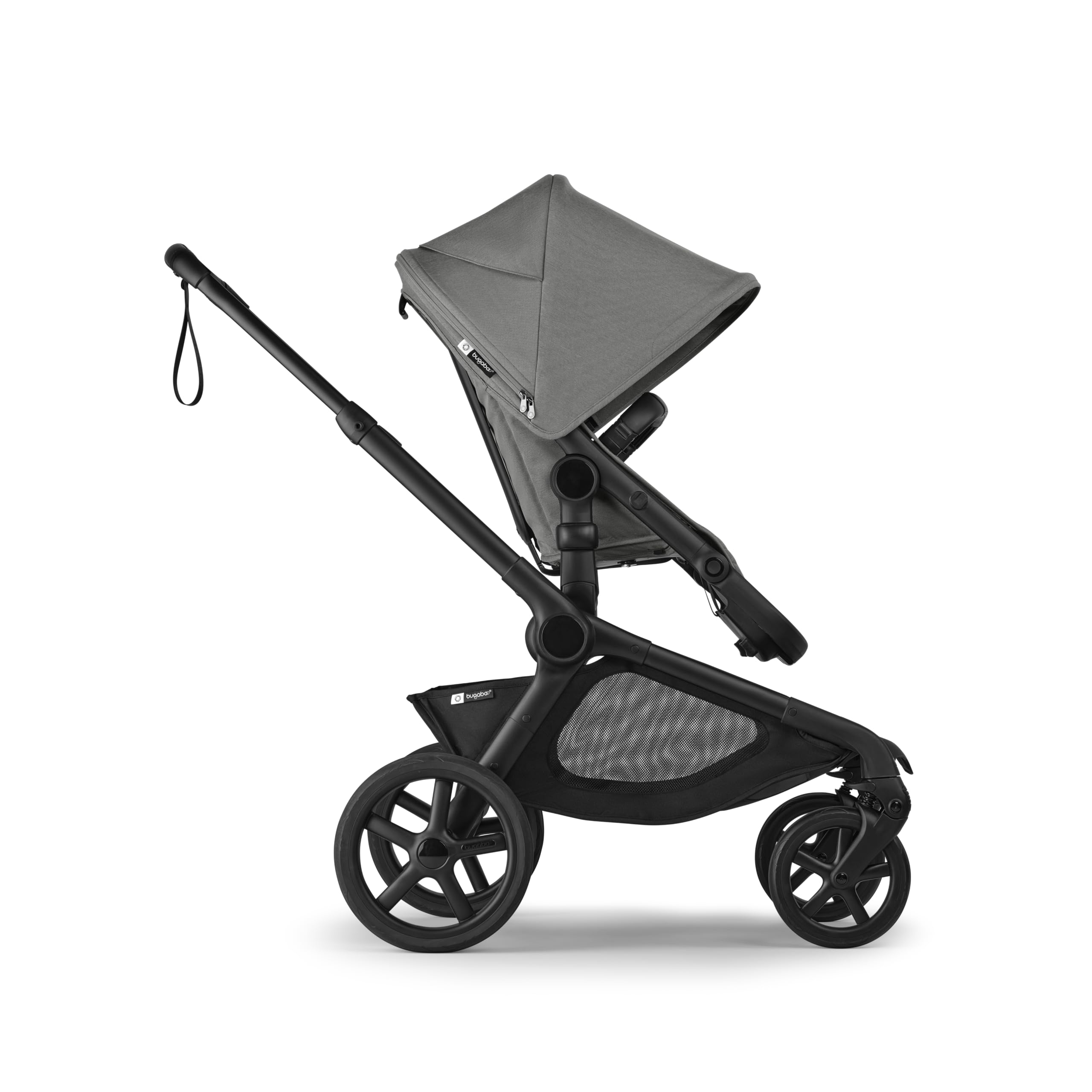 Bugaboo Kangaroo large bassinet offering cozy infant support.