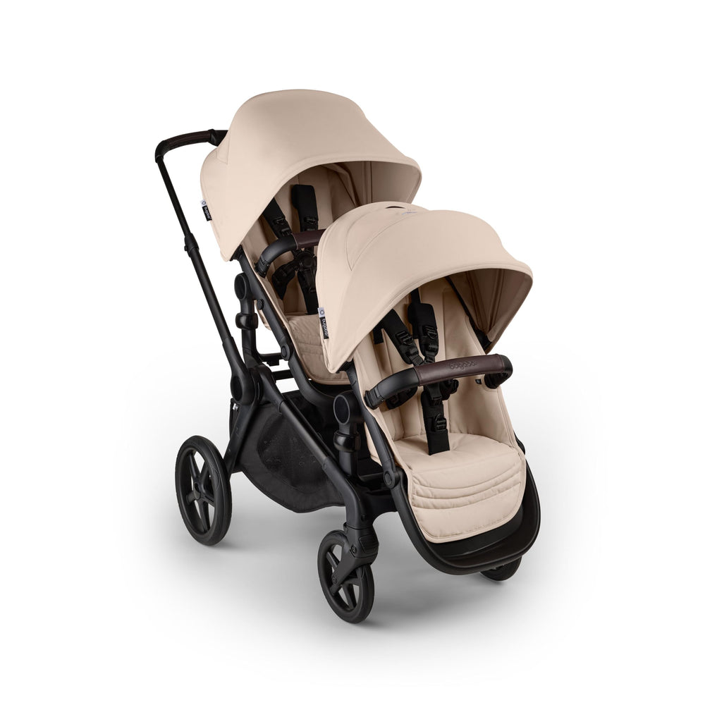 Bugaboo Kangaroo one-hand recline and adjustable seat for flexible face-to-you or world-facing moments.