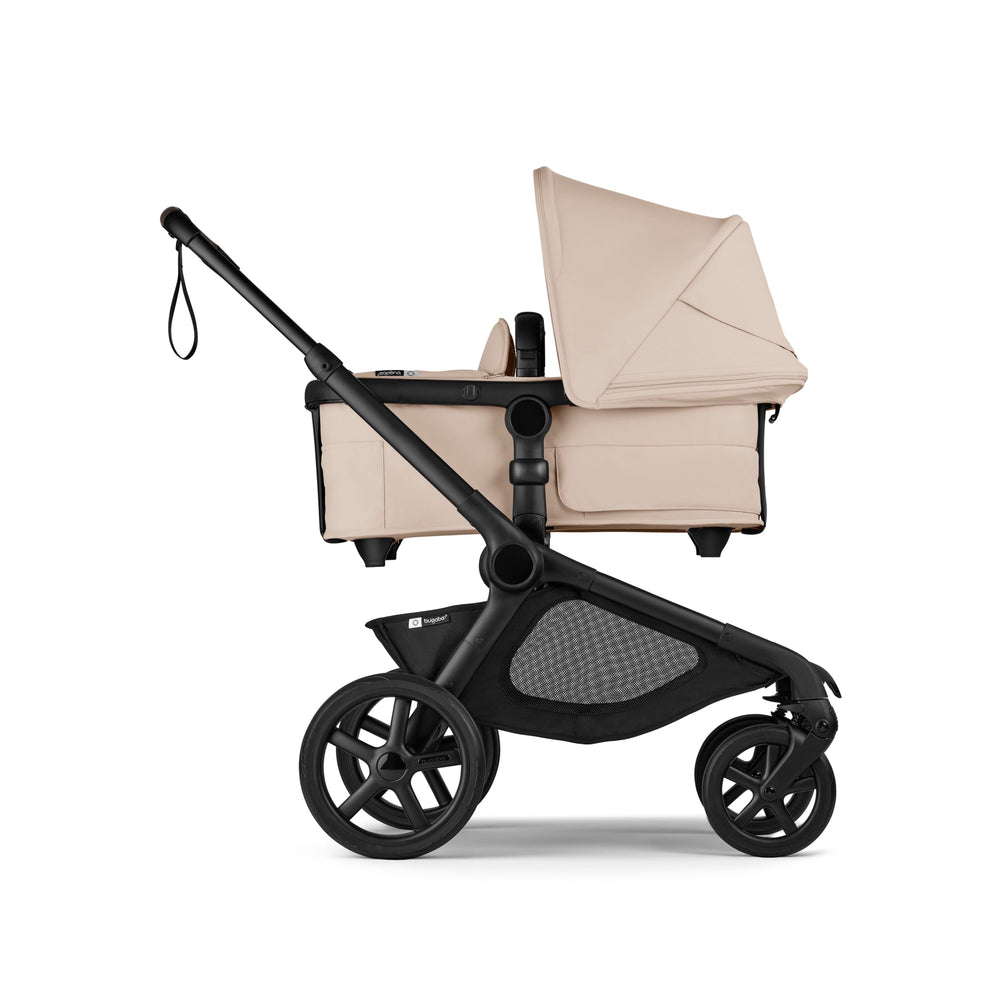 Bugaboo Kangaroo reclining seat supports naps on the go