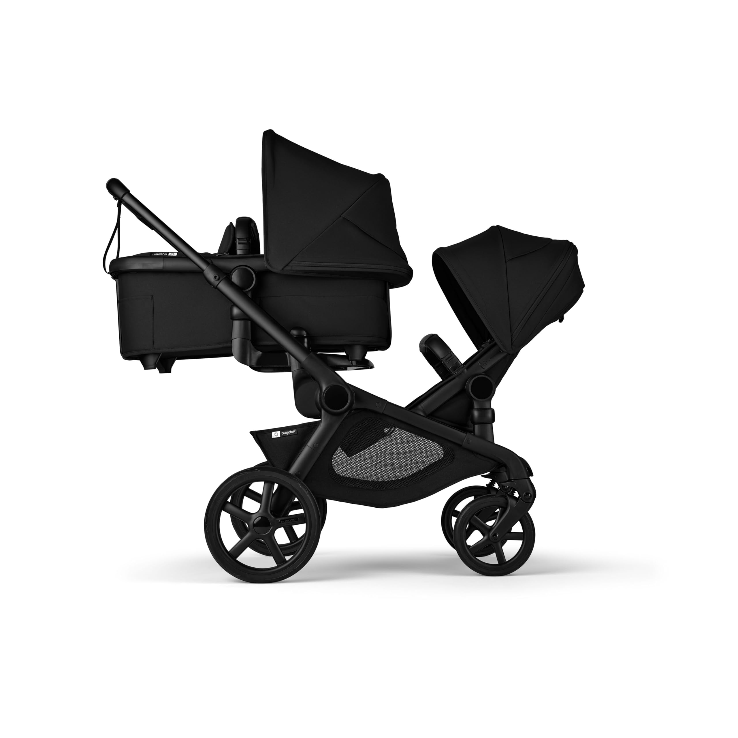 Bugaboo Kangaroo quick-click attachment simplifies setup for busy families.
