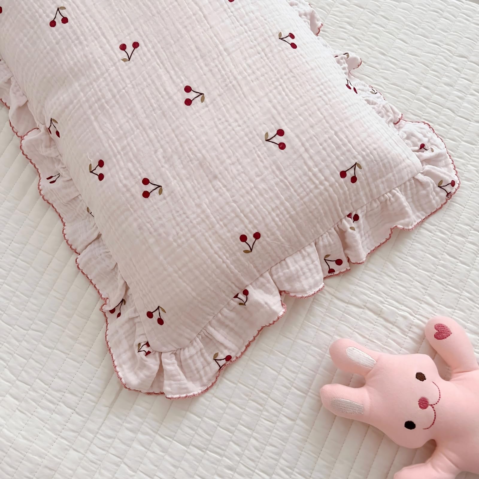 BuLuTu 14x20 pillowcase fits standard toddler beds and cribs.