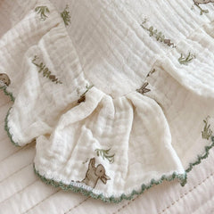 BuLuTu envelope closure detail keeps pillow secure and tidy