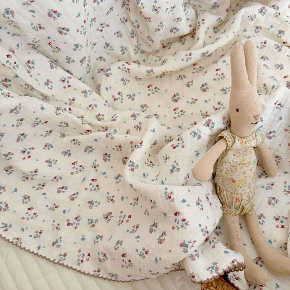 BuLuTu floral shabby chic print brightens nursery decor while soothing textiles