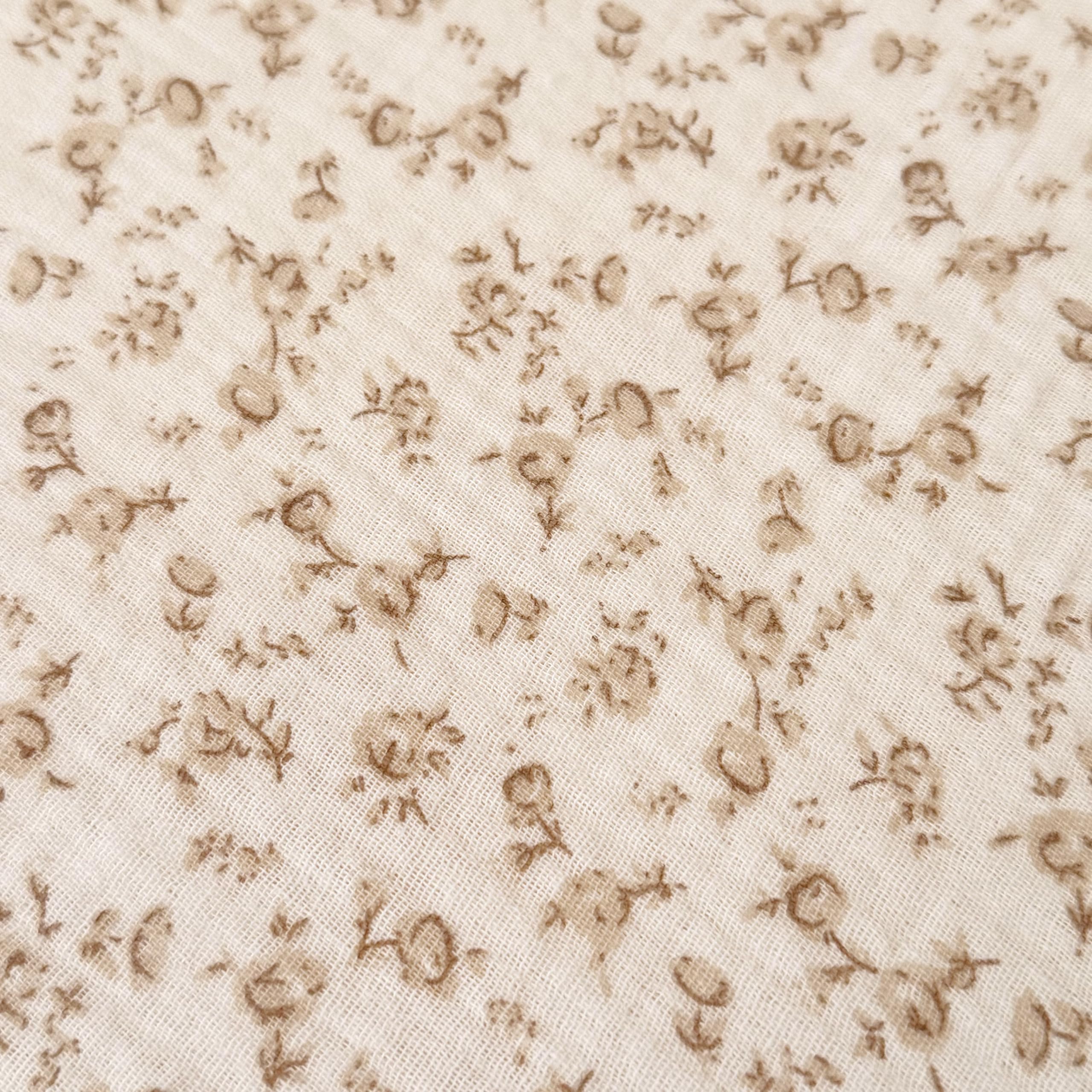 Bulutu gender-neutral design featuring camellia motifs for kids