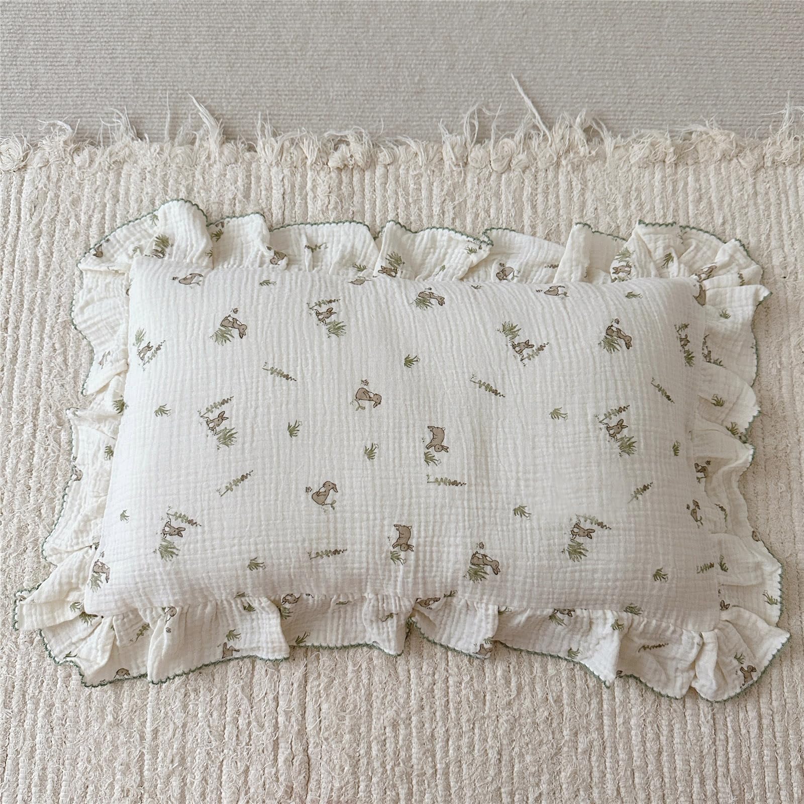 BuLuTu gift-ready kids room decor with cute rabbit print