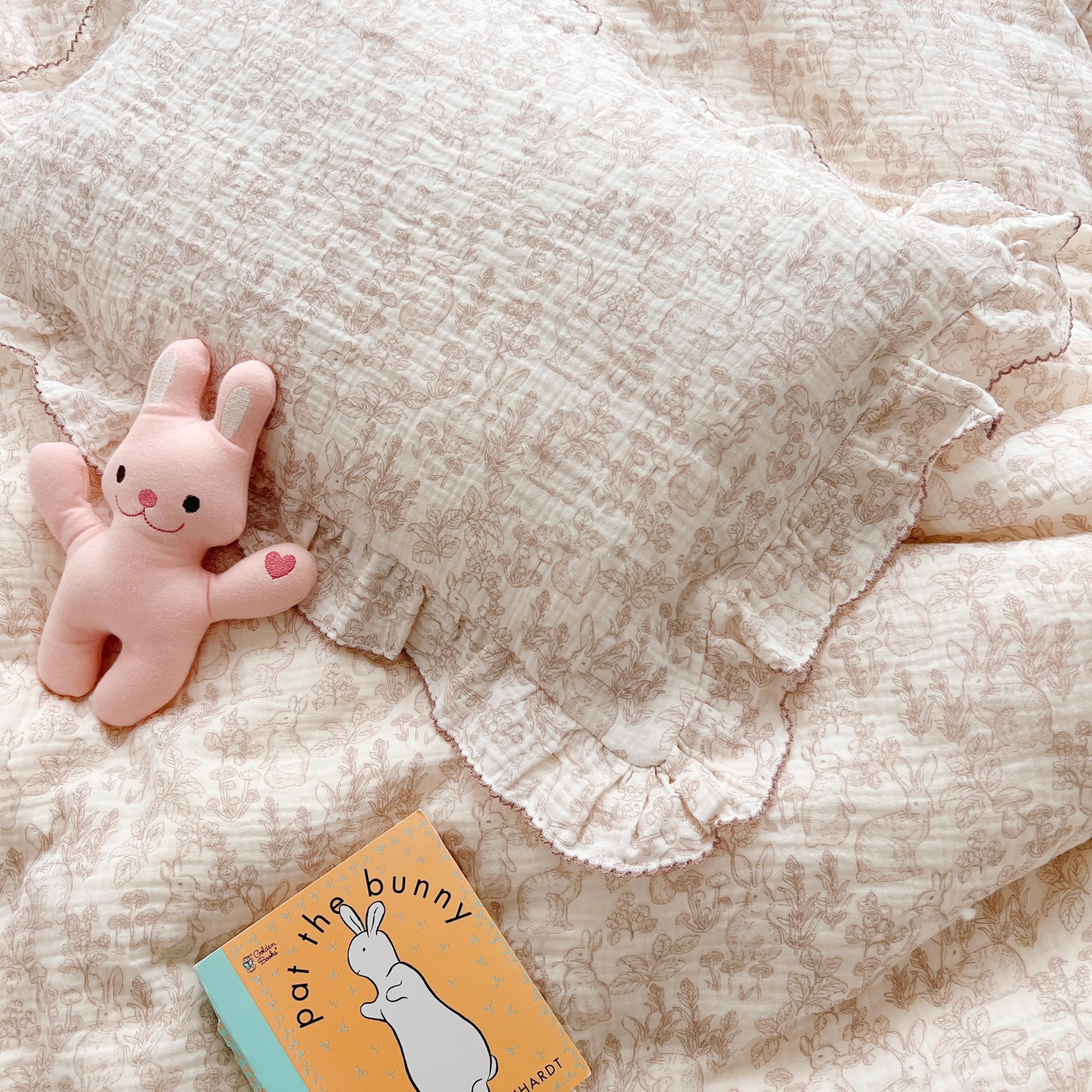 Bulutu kid-friendly-bedtime pillowcase easy-care and durable