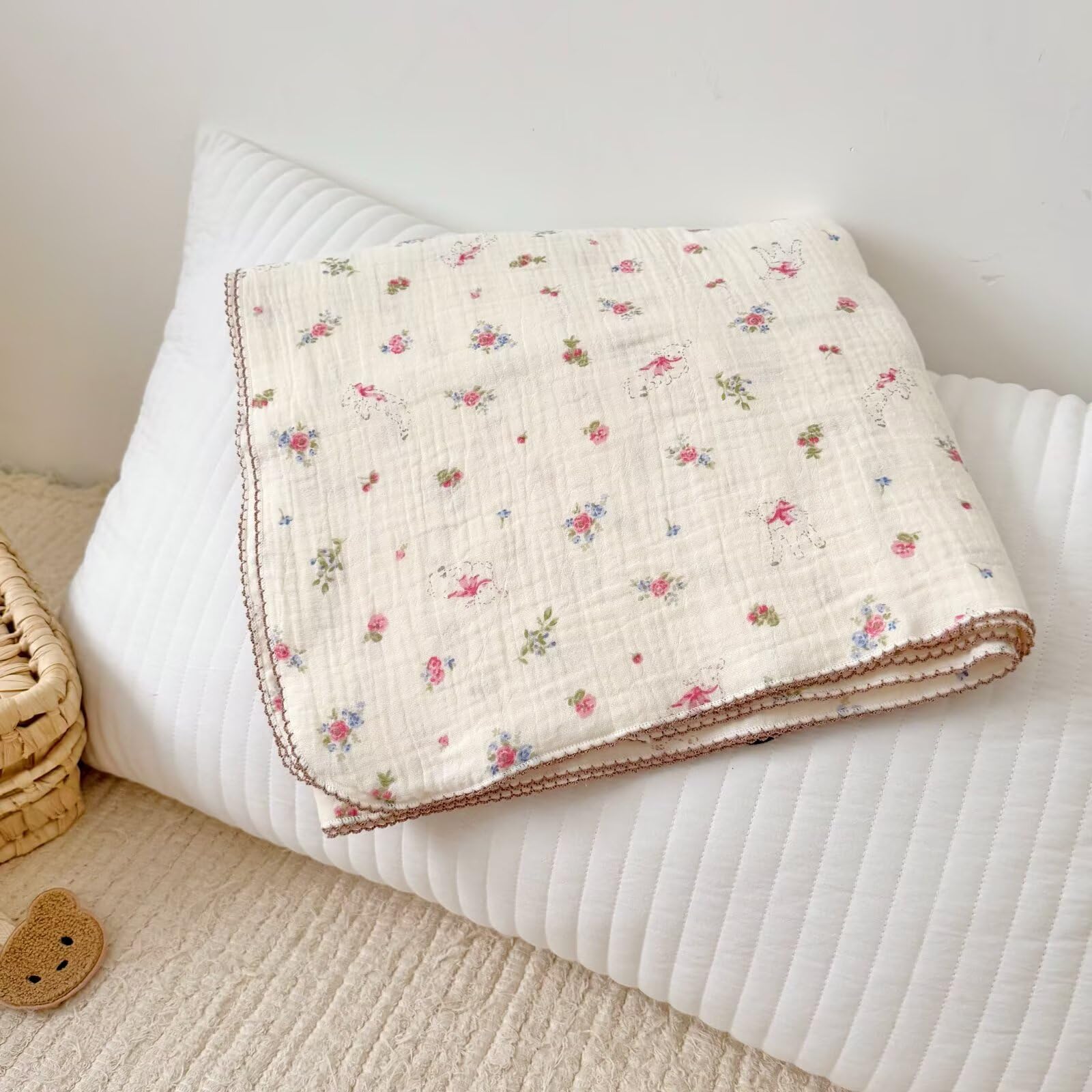 BuLuTu muslin baby blanket texture for breathable comfort