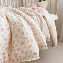 BuLuTu muslin blanket soft texture promotes breathable comfort for babies.
