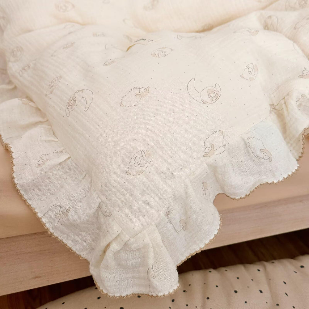BuLuTu machine washable pillow case stays vibrant after washing