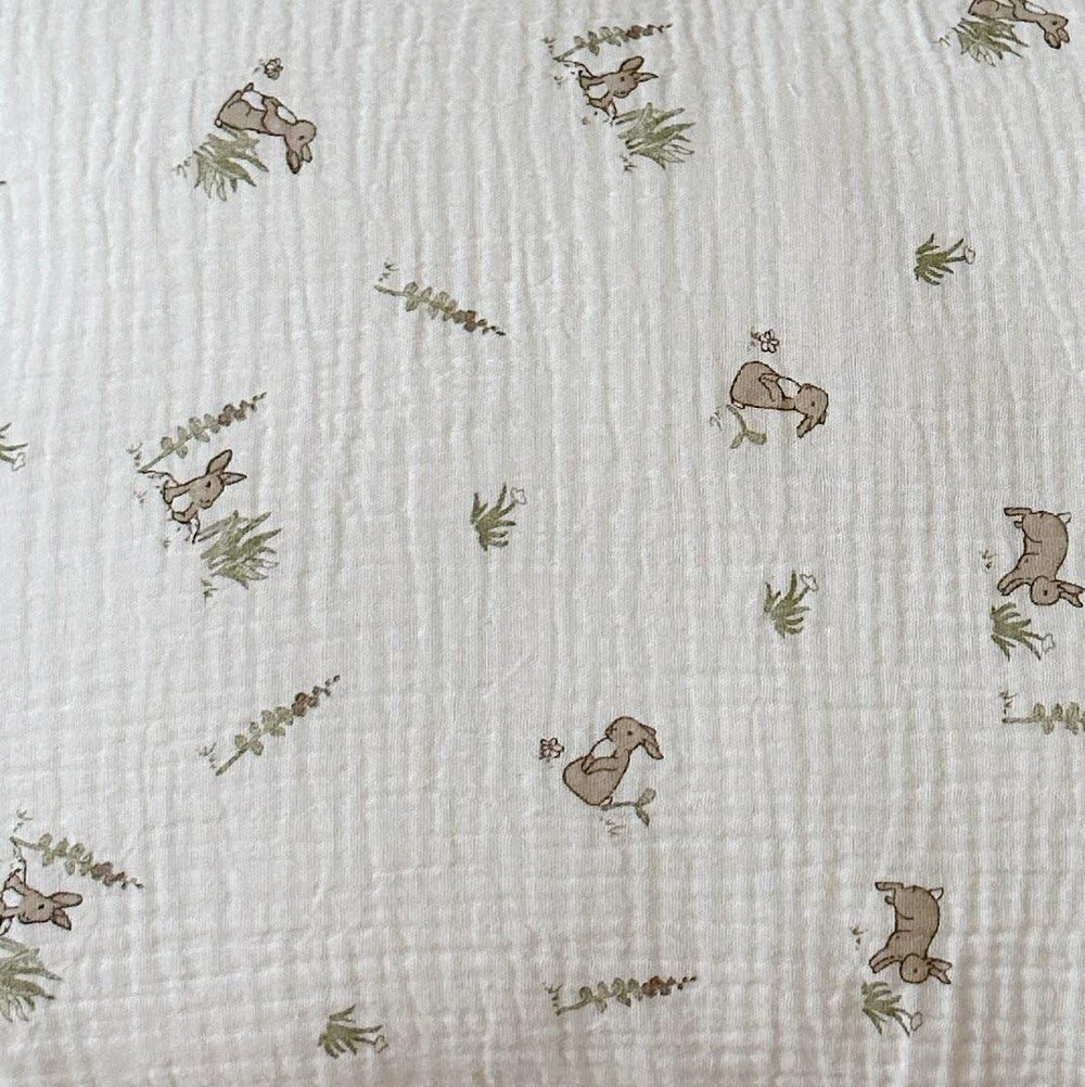 BuLuTu soft muslin fabric pillowcase against toddler skin