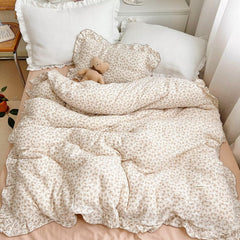 BuLuTu soft cotton muslin duvet cover with camellia pattern for gentle, breathable sleep.