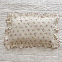 BuLuTu standard 26x20 pillowcase with cheerful flowers for kids beds