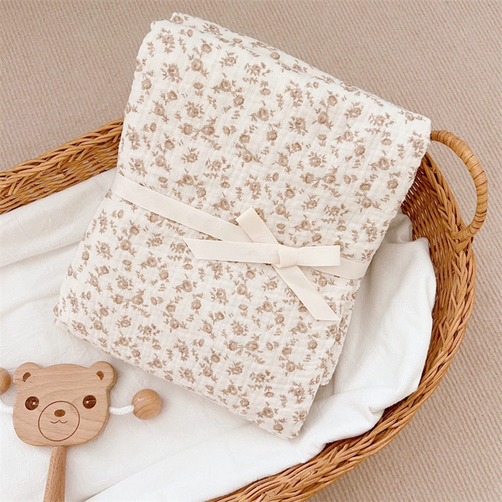 BuLuTu soft muslin blanket emphasizing skin-friendly comfort for kids