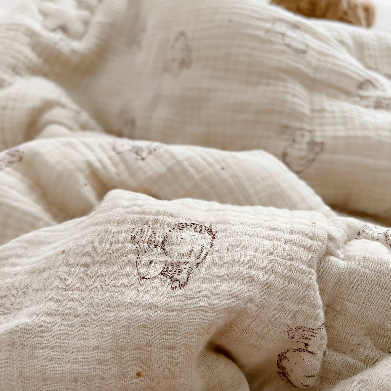 BuLuTu toddler pillowcase 20x14 fits cribs and travel pillows.
