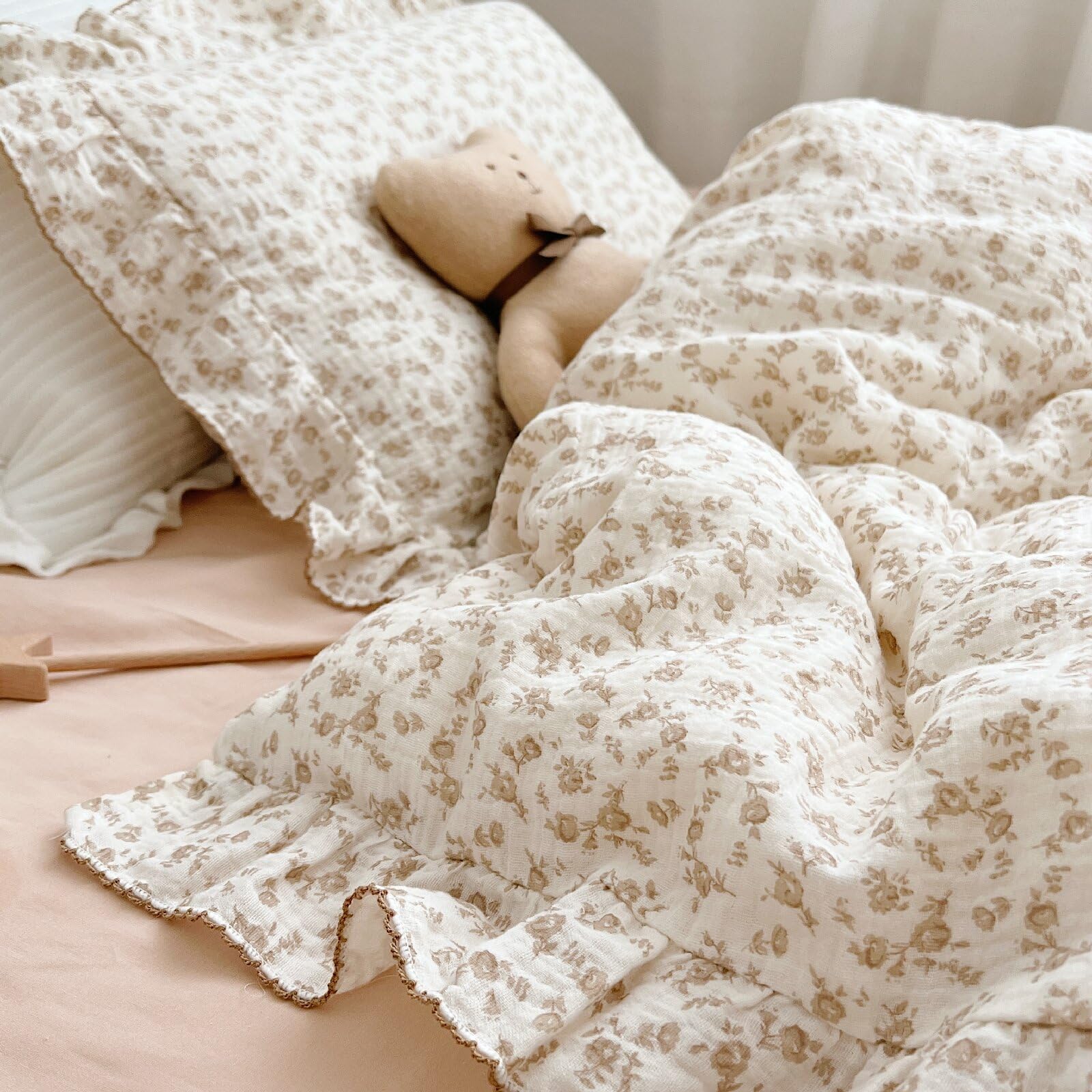 Bulutu vibrant camellia floral print stays bright after multiple washes