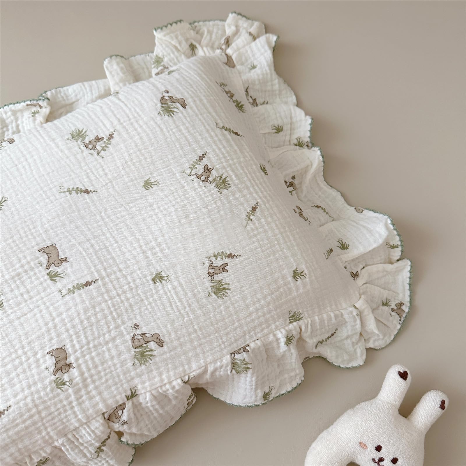 BuLuTu washable durable muslin maintains vibrant prints after washes