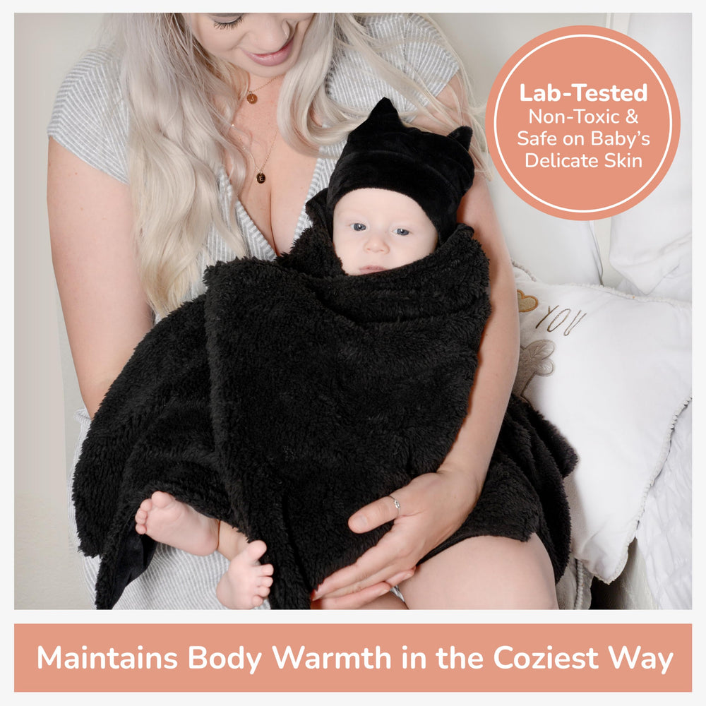 Bumba Kids bat hat adds cute, adjustable headwear for Halloween-ready looks.