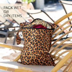 Bumkins Roamio clear pouch for swim gear dries quickly and stays tidy