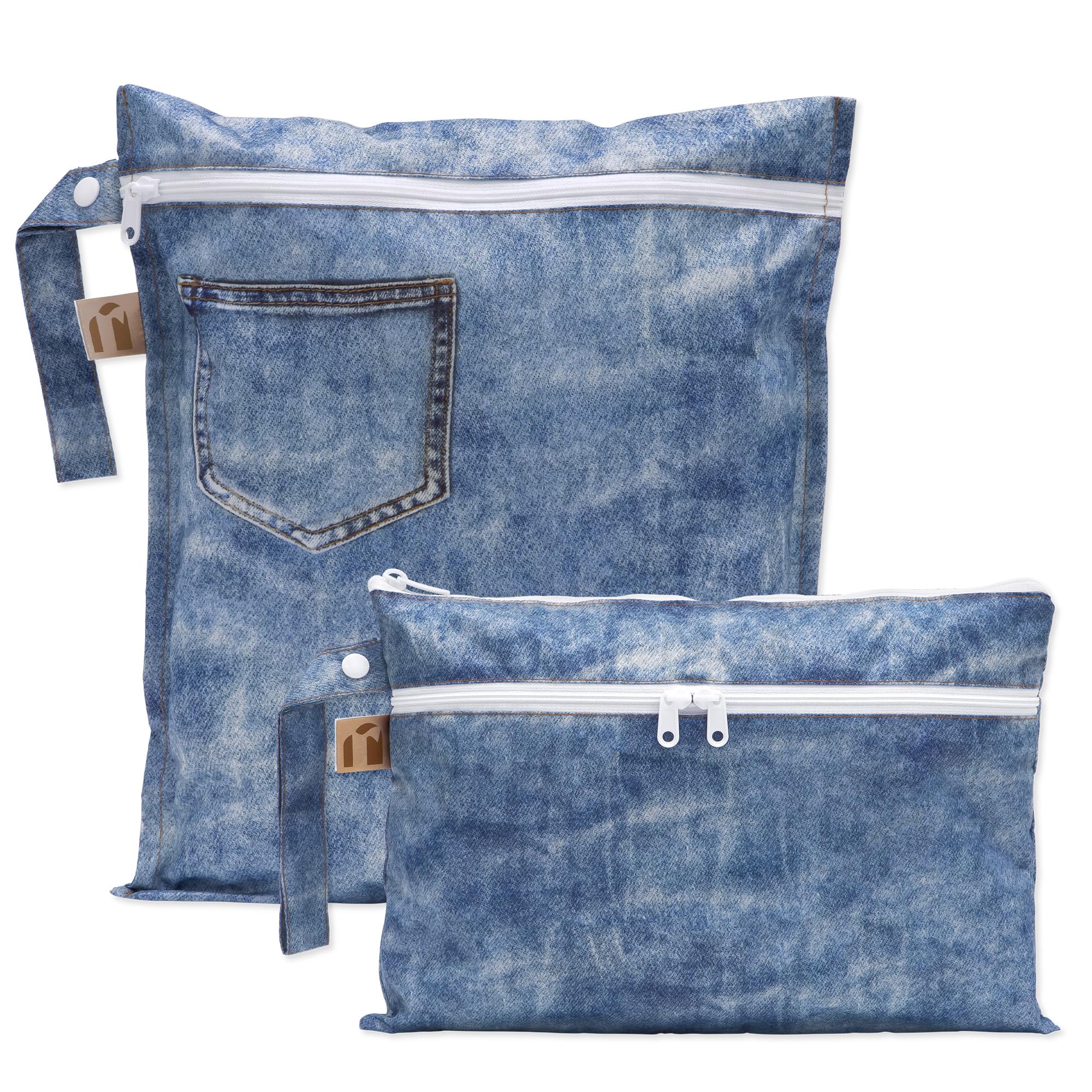 Bumkins Roamio waterproof wet bag with roomy compartment for separating wet items during travel or beach days