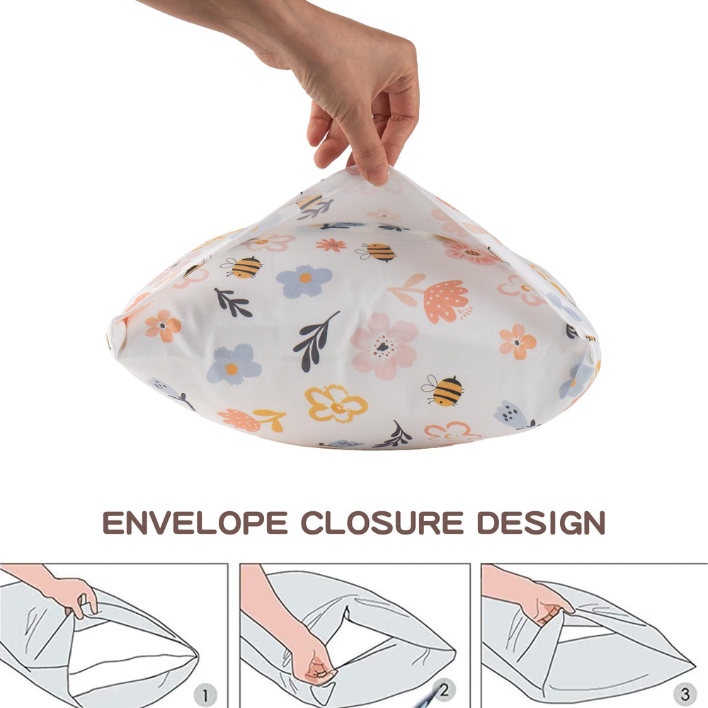 Pillow ready for travel; ideal for car trips and flights.