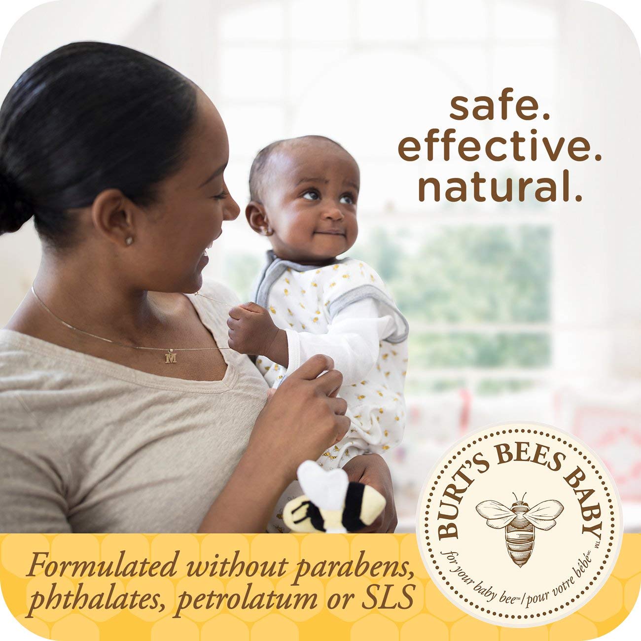 Wipes suitable for baby's face and bottom with Burt's Bees.