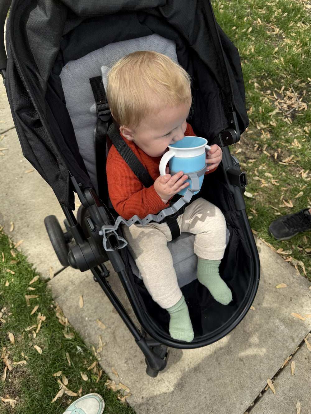 Busy Baby Sippy Cup Strap pewter wrapped around cup for stability
