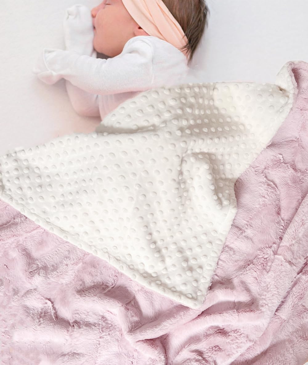 Buttzo baby blanket double-sided close-up highlights reversible softness for cuddling.