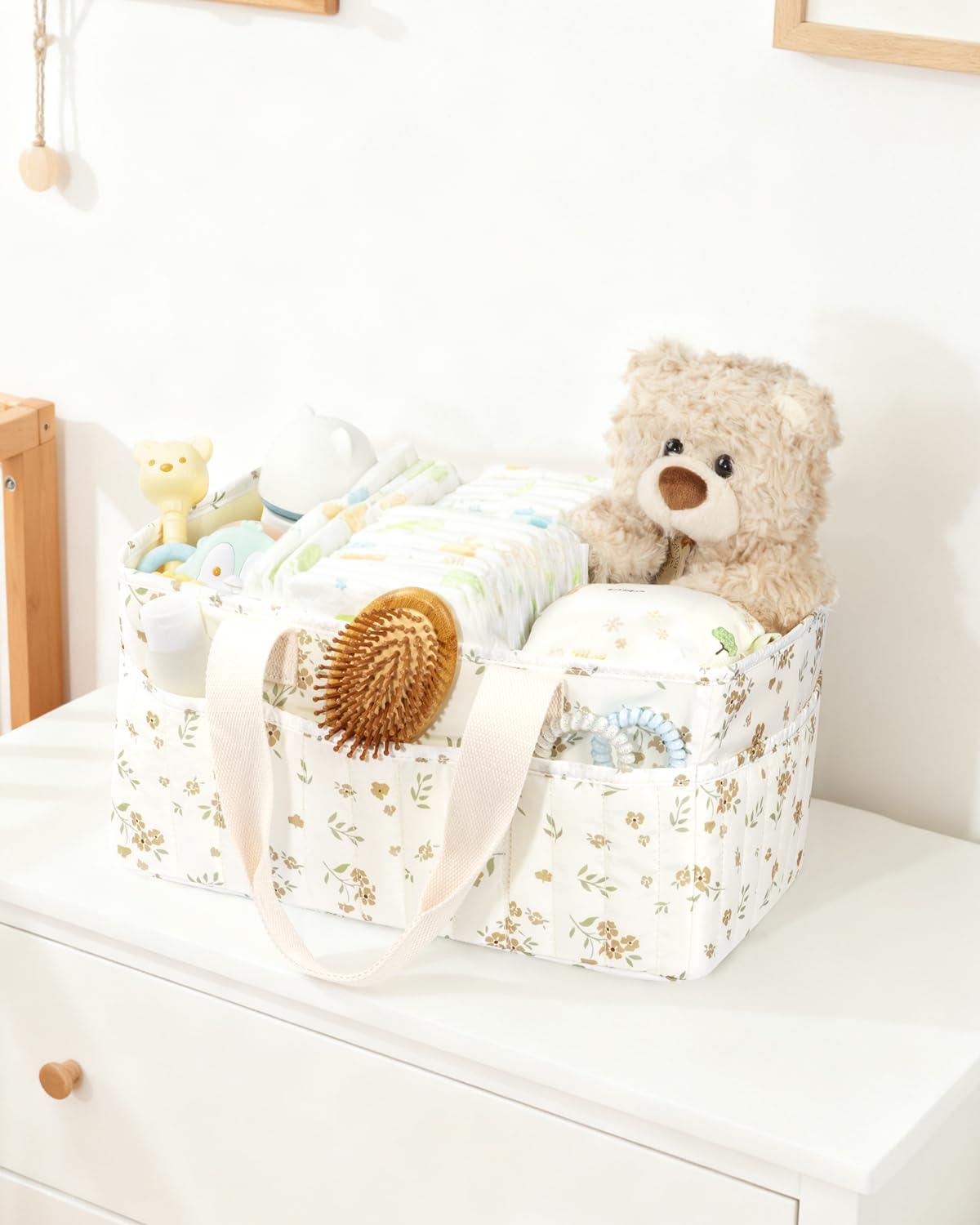 BuyCard Floral Bbay Side Compartments provide extra storage for essentials