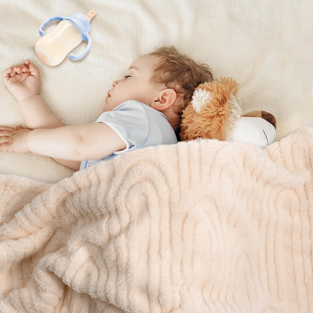 BYKOSY blanket laid as playmat during tummy time for safe play