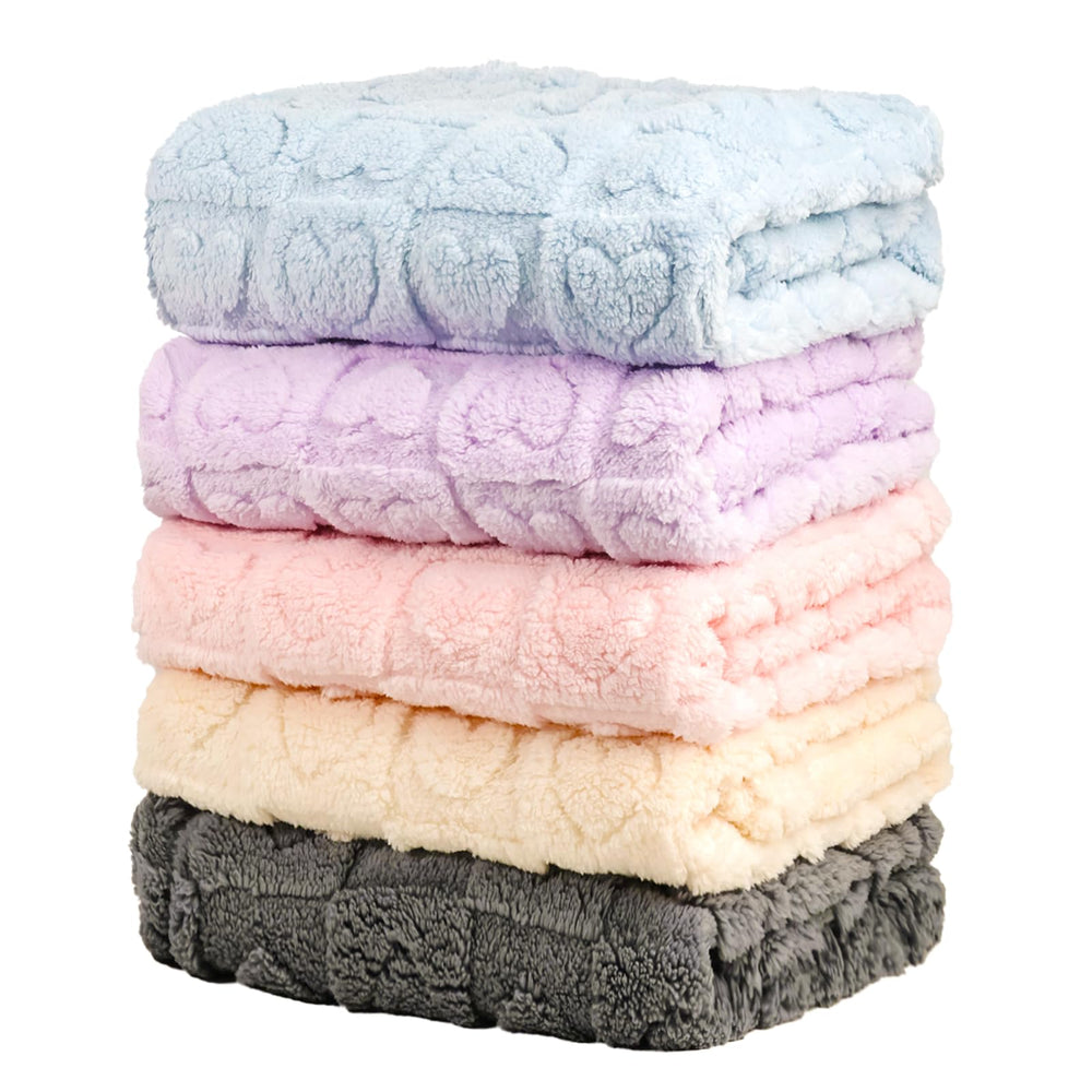 BYKOSY heart checkered blanket close-up showing plush texture for newborn comfort