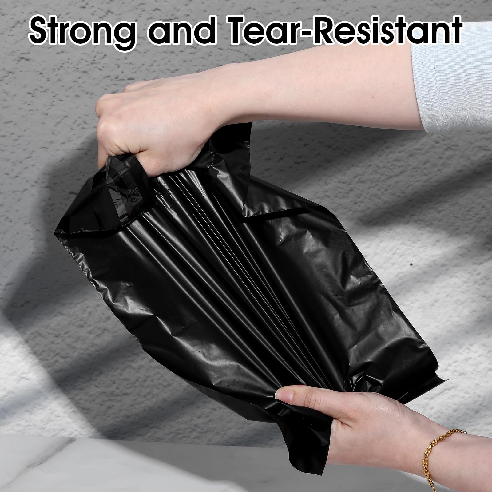 Caeuiciw odor-sealing design reduces smells during disposal.