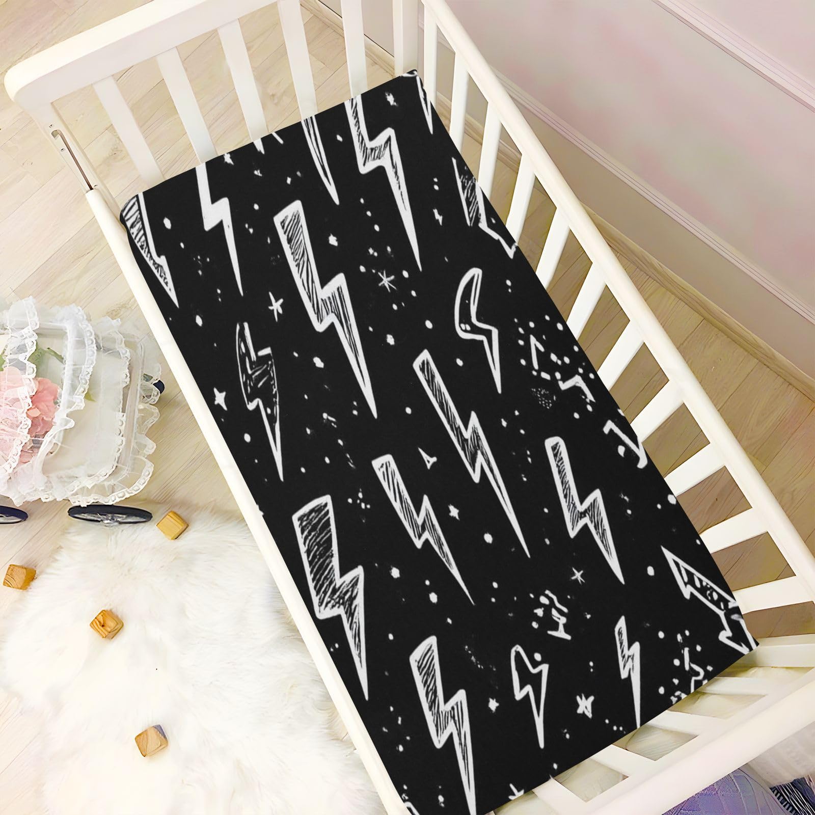 Caikeny soft playard sheet in stretch fabric for quick changes
