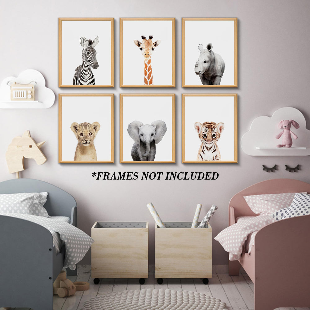 Calmart Jungle Nursery wall art giraffe portrait brightens walls and sparks curiosity.