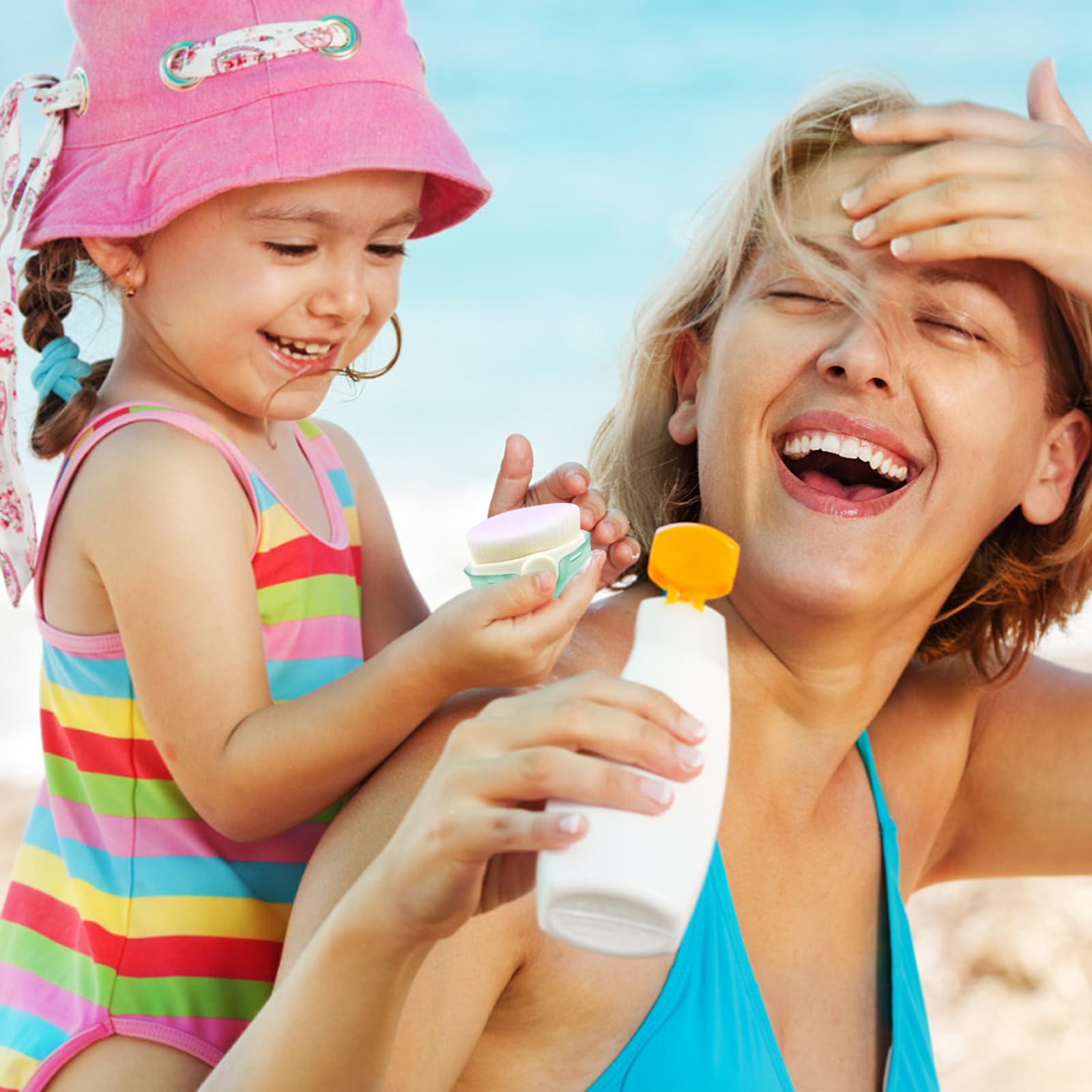 CANIPHA travel-friendly sunscreen applicator kit ideal for trips and outings.