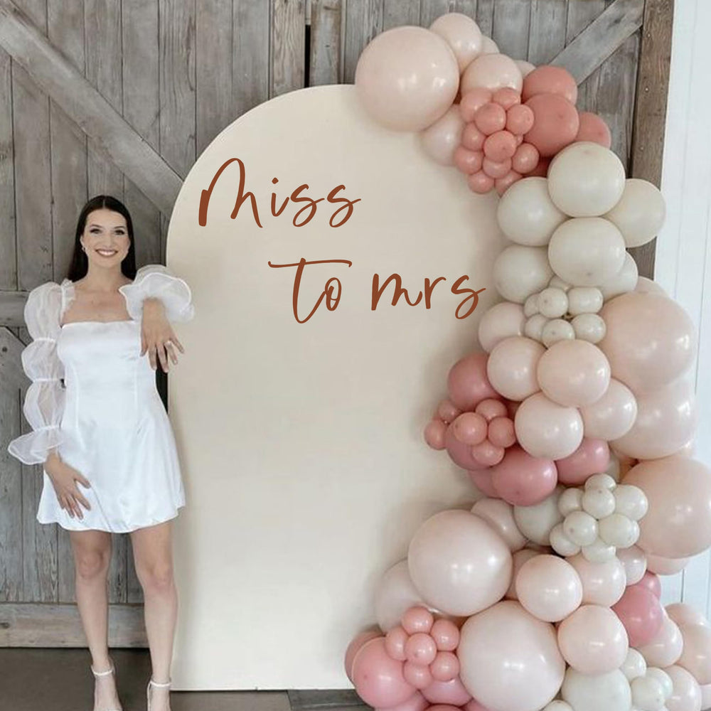 Capiont Miss to Mrs welcome sign adding elegant entry for a wedding celebration