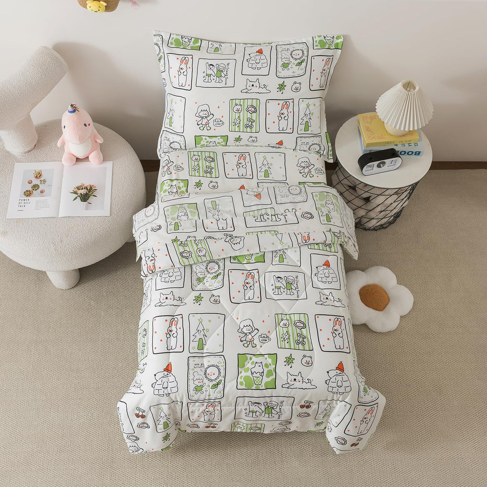 Caressma fitted sheet in green animals, secure fit with deep pockets