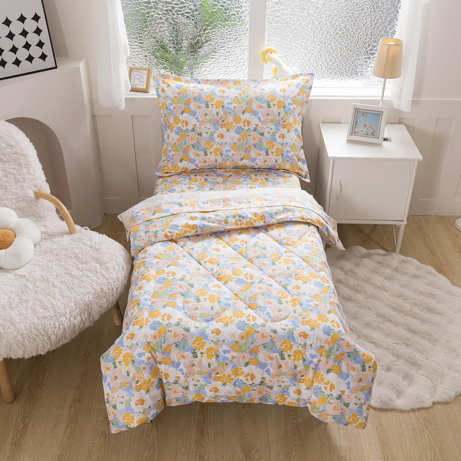 Caressma flat sheet 66x96 yellow flower print, easy-care bedding for kids