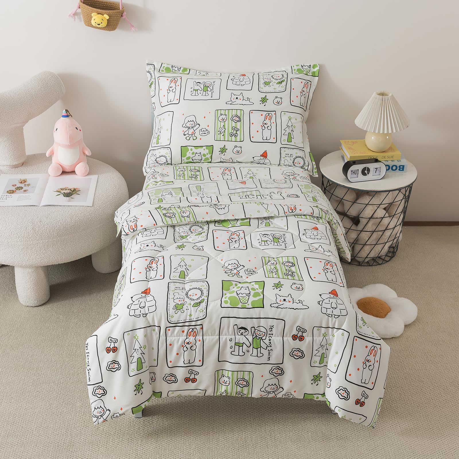 Caressma twin comforter in green animals and trees, cozy warmth for kids