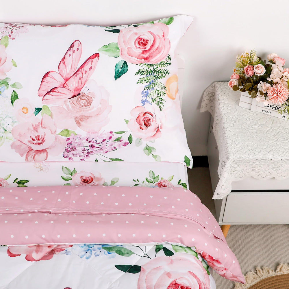CARUILI pink floral fitted sheet provides snug toddler bed fit