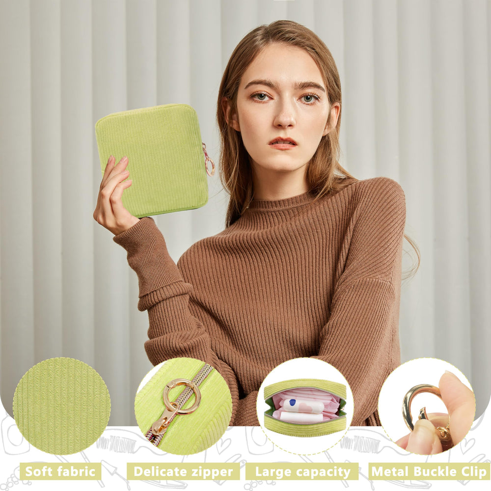 CasaRovela discreet feminine-care organizer keeps privacy while traveling