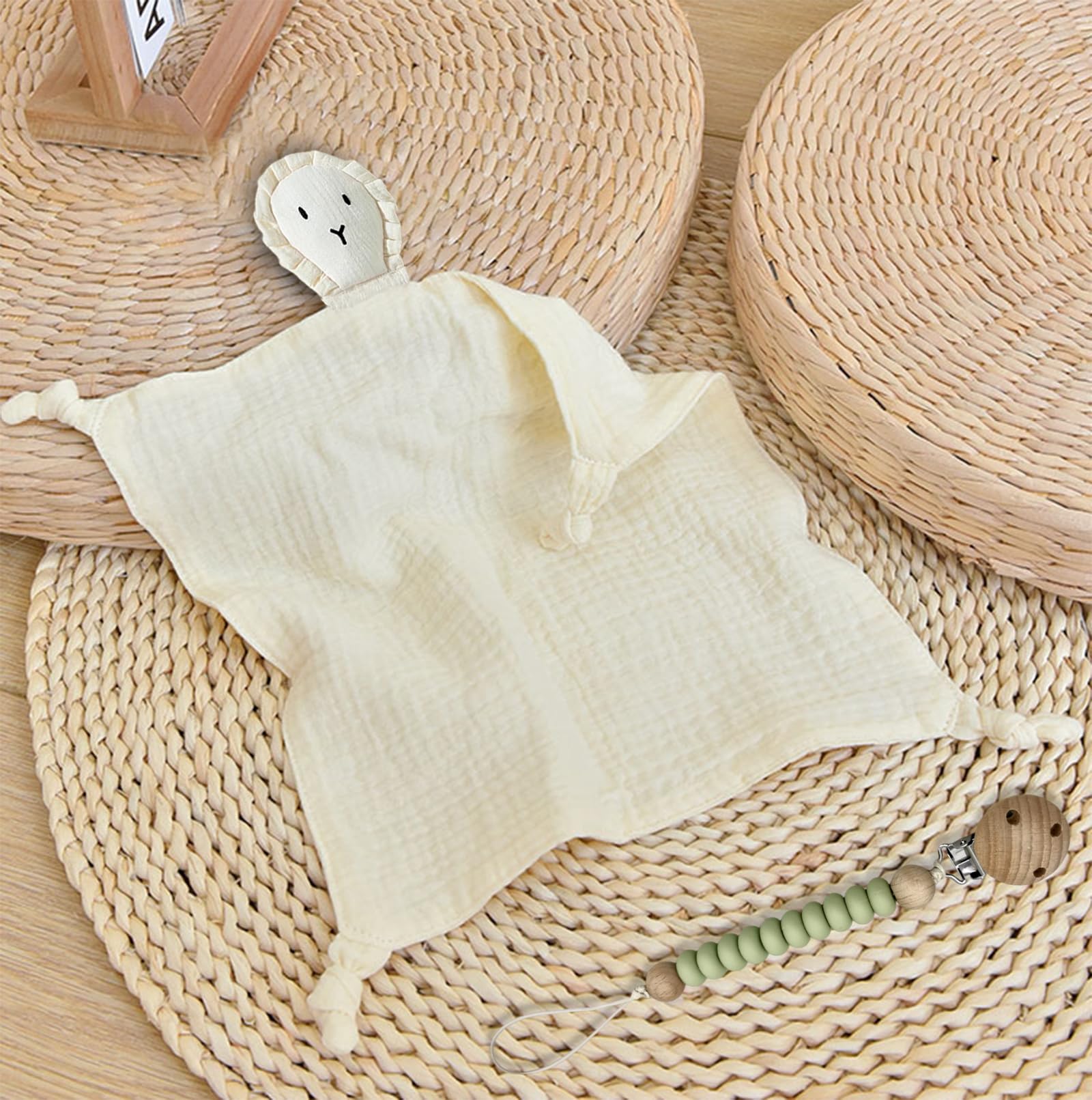 Castateo heart sachet for gentle aromatics and soothing vibes