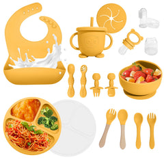 Catvegue 17-piece silicone feeding set with suction plate keeps meals neat.