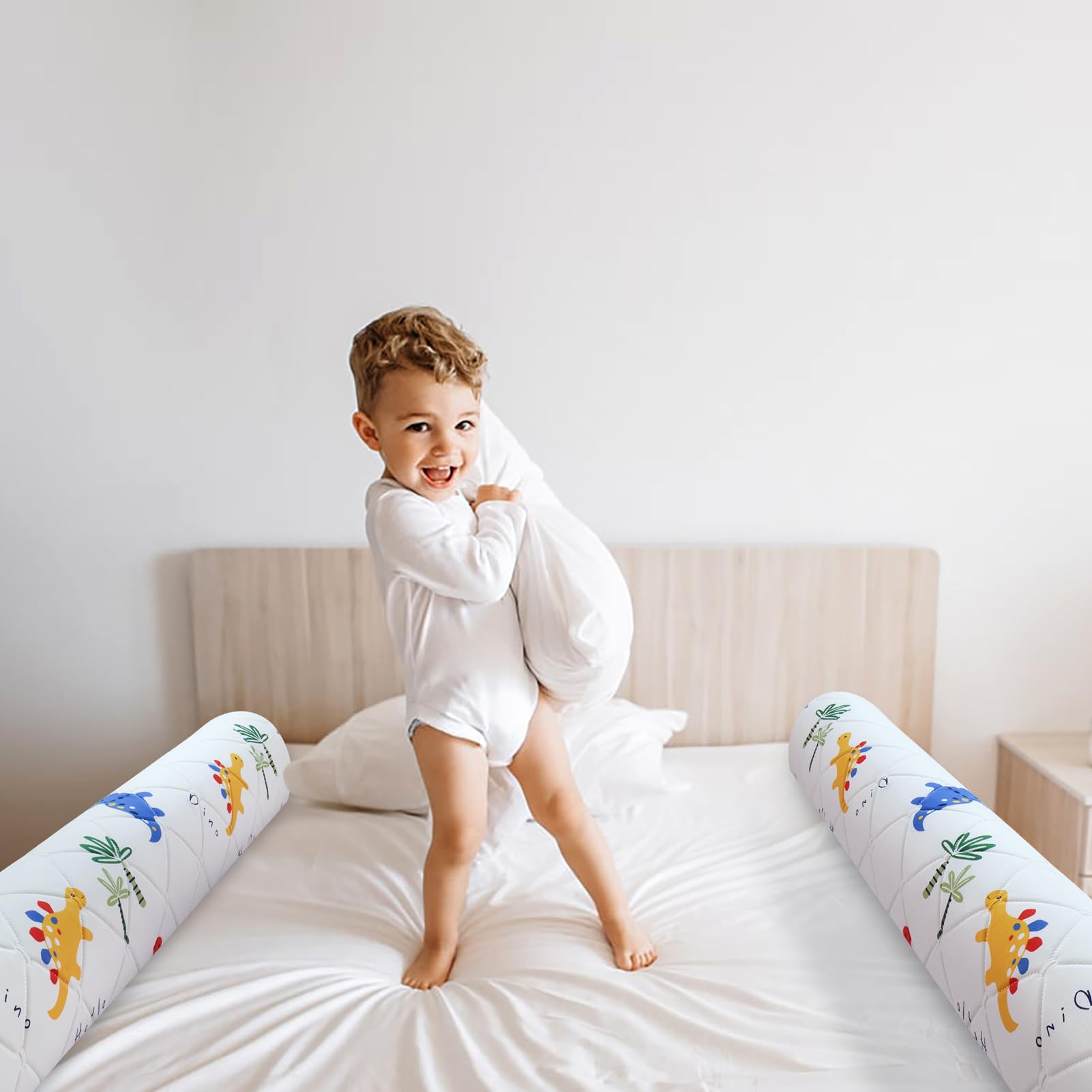 Ceekliybear machine washable cover simplifies cleaning after spills.
