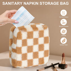CekPo period bag capacity fits 8–10 pads for daily and travel use