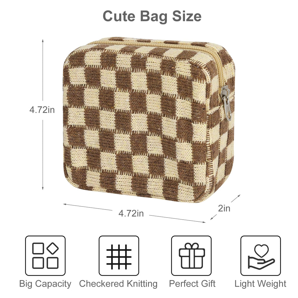 CekPo period bag in compact size, ideal for on-the-go privacy